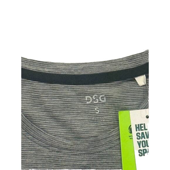 DSG Men’s Movement Tee Size Small Gray Moisture Wicking Training Shirt NWT - Picture 3 of 5